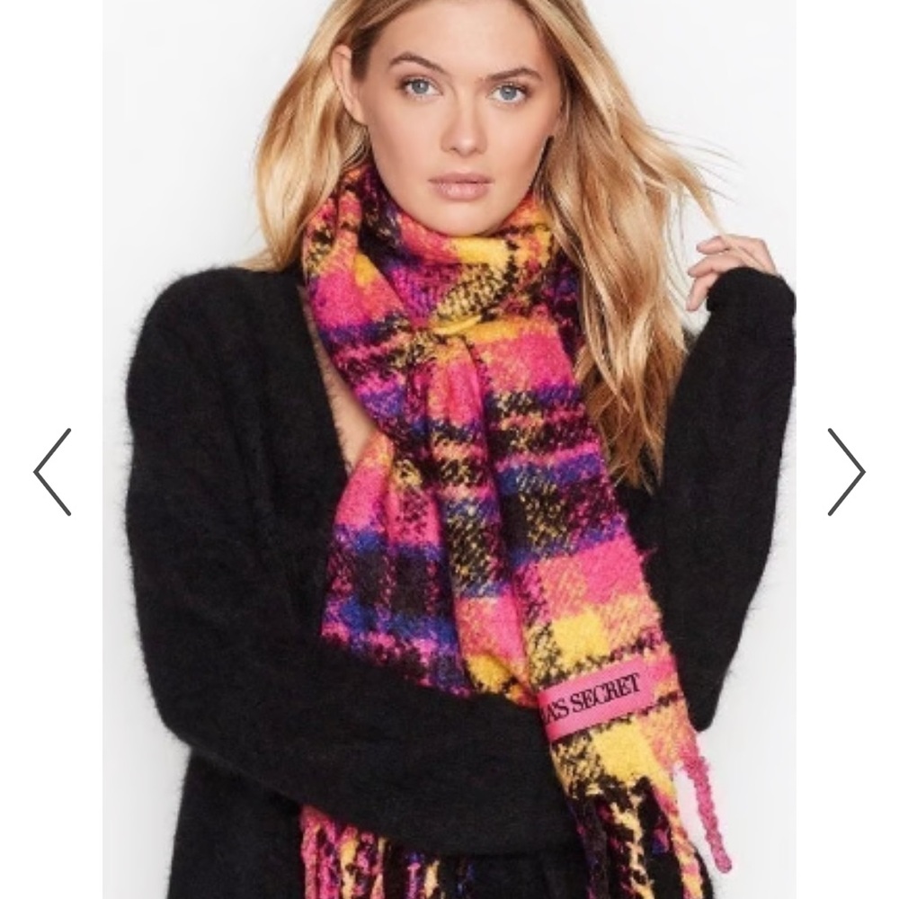 Victoria secret scarf